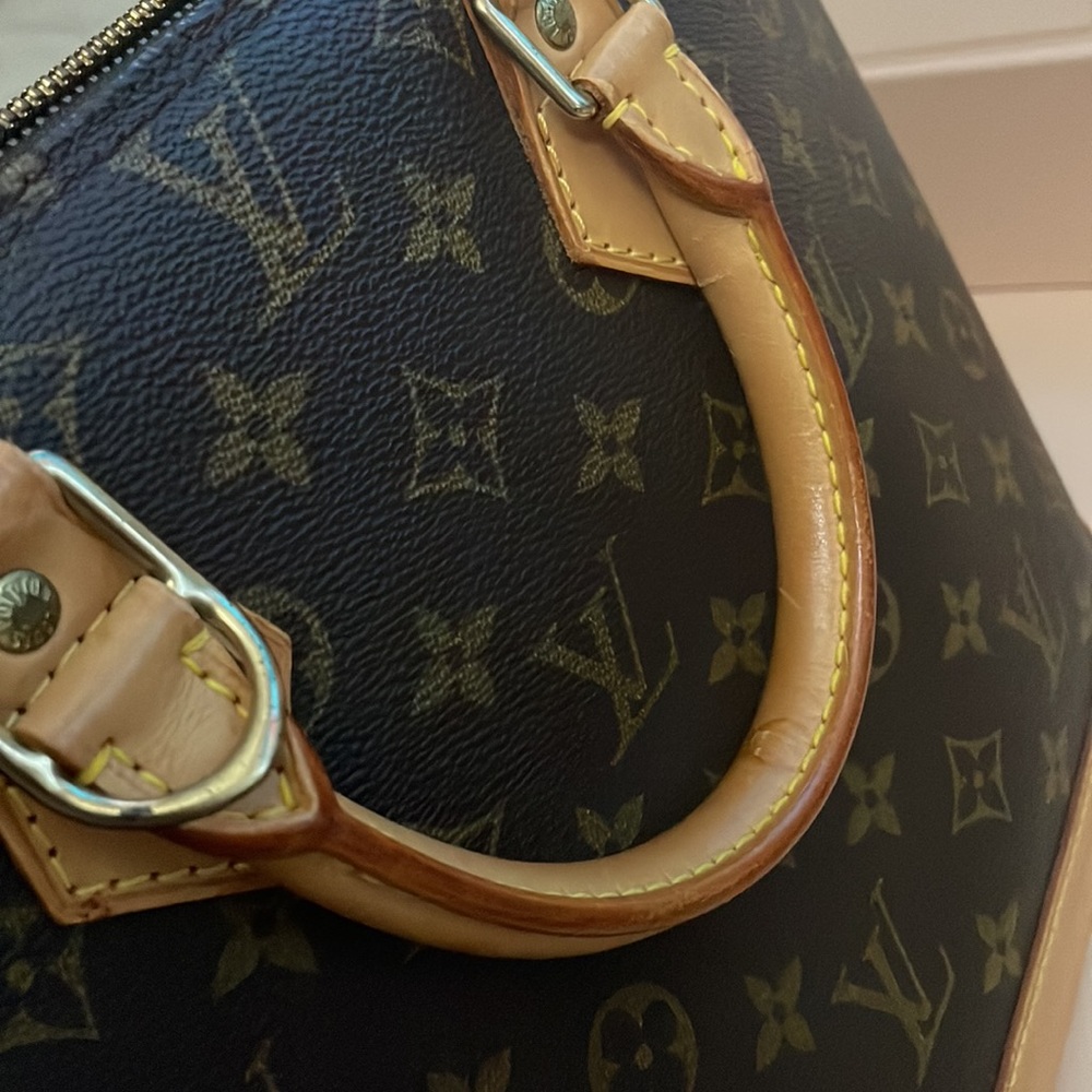 Sold❌Authentic Louis Vuitton Alma Monogram PM Size💖 - Picture 13 of 17